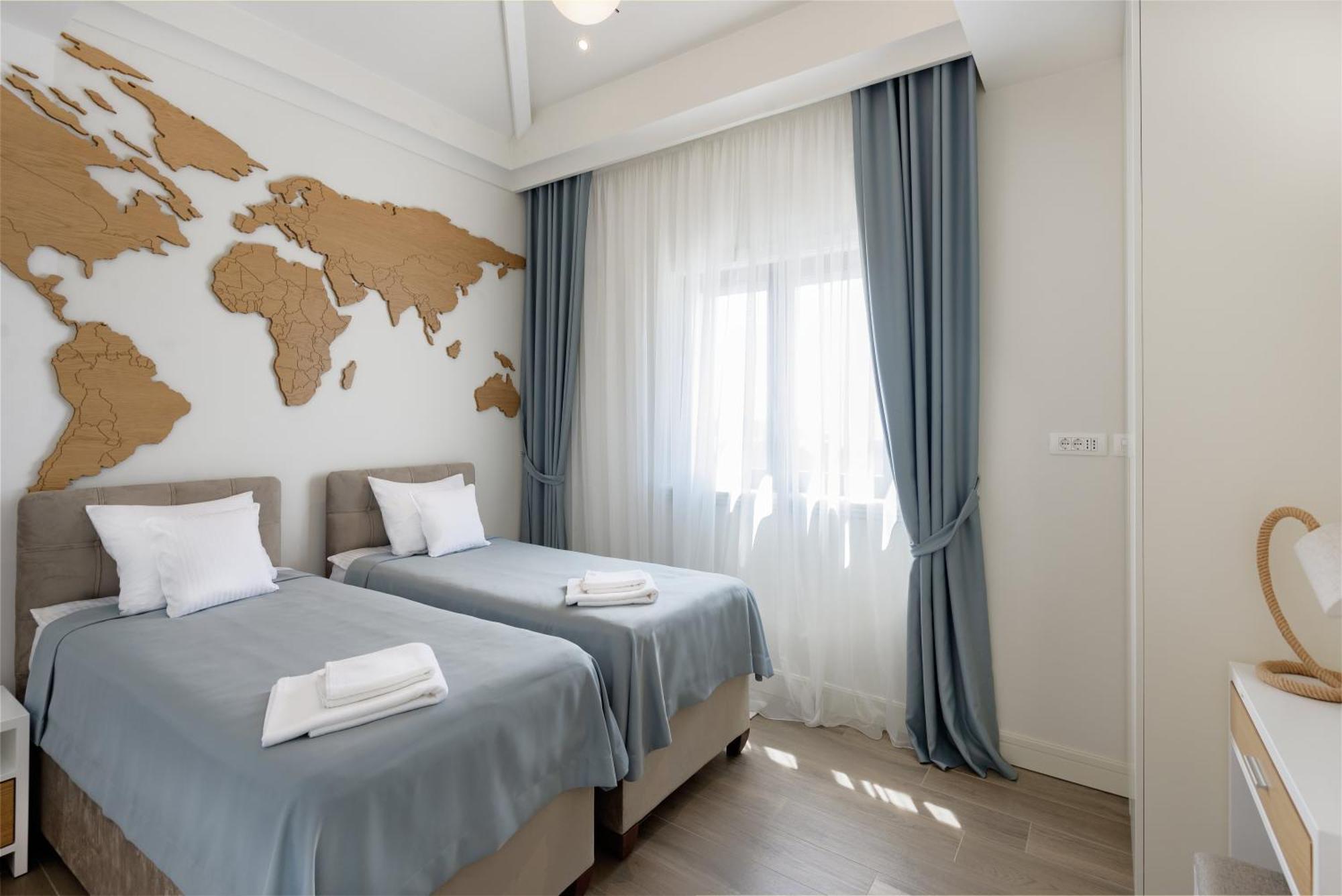 Lustica Apartments Central Tivat Værelse billede