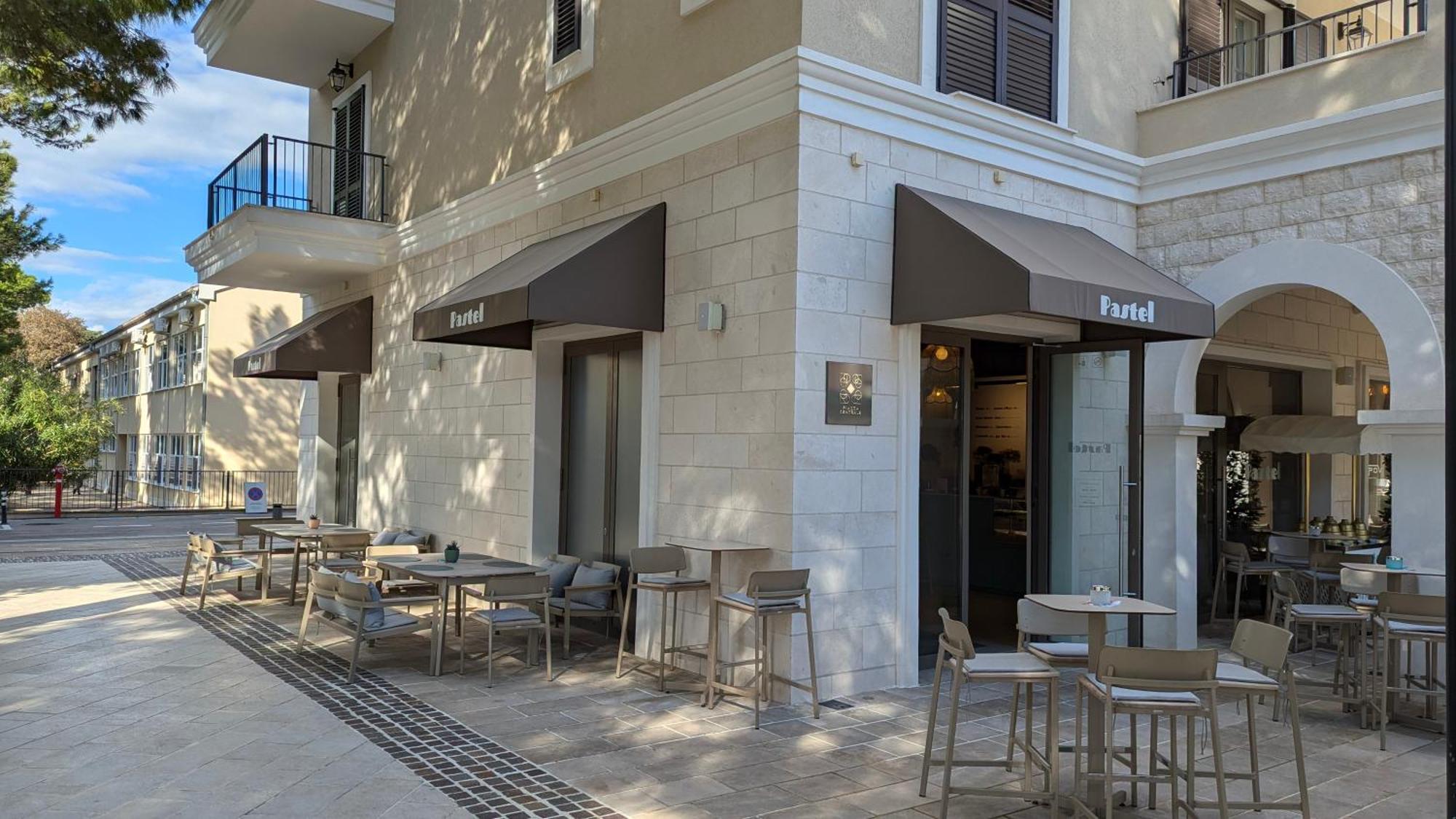 Lustica Apartments Central Tivat Eksteriør billede